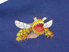 Вышивка «Пчела» на одежде