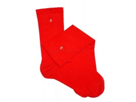 Красные носки с вышивкой логотипа