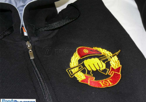 Вышивка на толстовке на 23 февраля