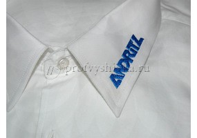 Нанесение логотипа на воротник рубашки
