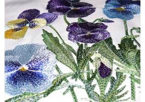 Художественная вышивка цветов в Москве